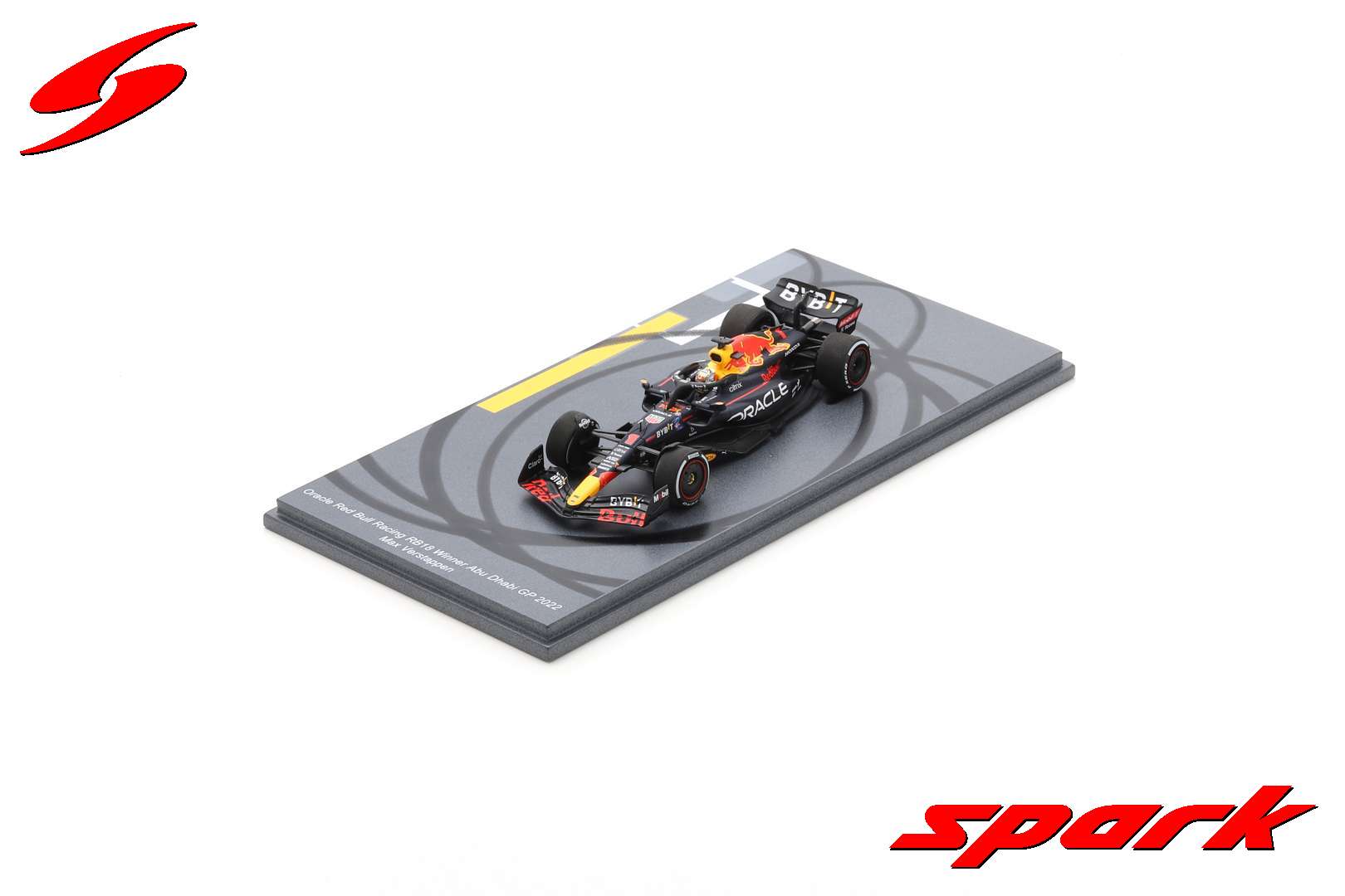 ORACLE RED BULL RACING RB18 NO.1 ORACLE RED BULL RACING WINNER ABU DHABI 2022 MAX VERSTAPPEN (BIGGER BASE WITH TYRE MARKS) /Spark S8553 1:43/